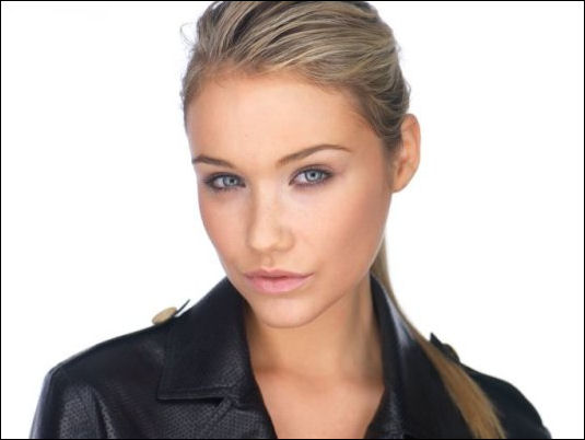 Katrina Bowden - Picture Colection